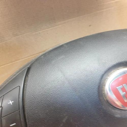 VOLANT FIAT PUNTO 3 AVEC AIR BAG AIRBAG