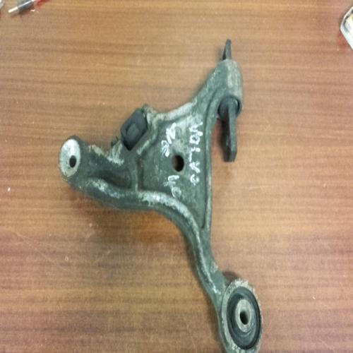 VOLVO S80  BRAS DE SUSPENSION INFÉRIEUR gauche conducteur 23347  8649541 - 94921