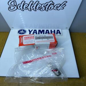 1 ampoule origine feu arrière yamaha 4VP-H4714-00 nxc xc 125 yw 100 125