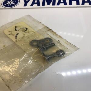 1 attache chaine a riveter yamaha 94682-21031 yzf-r6 2006 2016