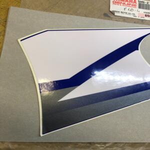 1 autocollant écope air gauche yamaha 5hn-2173e-30 ttr 90 r er e 2003