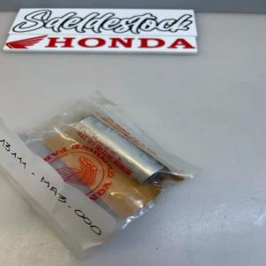 1 axe piston honda 13111-ma3-000 13111-KM1-000 cb 1100 cn ch 250 fusion elite