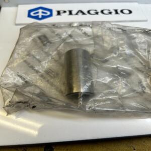 1 axe piston piaggio gilera aprilia 827820 AP8560069 400 500 800 sr nexus mp3