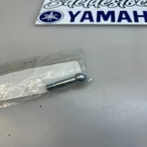 1 boulon embout cale pied yamaha 90109-08177 90109-08018 90109-08174 90109-08073