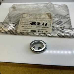 1 cache écrou  piaggio vespa gilera 177609 fuoco mp3 px s gts 946 hexagon zip