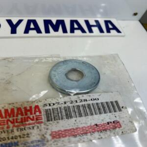 1 cache poussière bras oscillant yamaha 5d7-f2128-00 mt-125 yzf-r 125