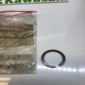 1 circlips kawasaki 92033-028 gtr zl 1000 ke kd ks 125 kx 100 250 80 85 klf 185
