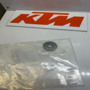 1 clapet 6X22X0,25 amortisseur wp ktm 48600099 105 1050 1190 125 1290 690 200