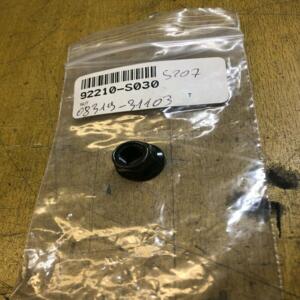 1 écrou 10mm suzuki 08319-31103 08319-31105  kawasaki 92210-s030