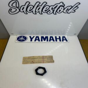 1 écrou 30d yamaha 663-82557-00 YF 60 S 1986 MOTO-4 YT 60 N L TRI-ZINGER 84 85