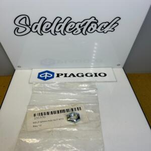 1 écrou piaggio gilera derbi aprilia 231370 015345 15345 AP8150568