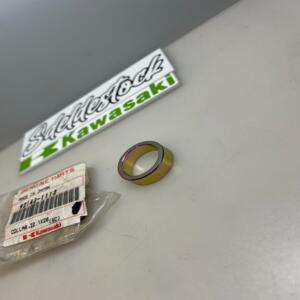 1 entretoise 22.1x28x9 moyeu avant kawasaki 92143-1112 KAF 450 B1 MULE 1000 1988