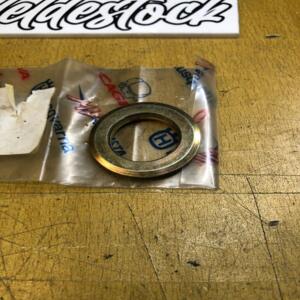 1 ENTRETOISE bras oscillant husqvarna 800071622 cr smr tc te txc