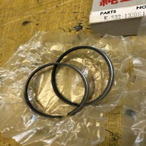1 jeu segment +0,5 suzuki 12140-09810 KS321-320K1-S05E