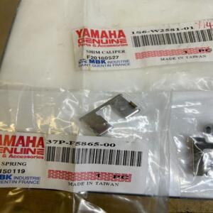 1 kit cale goupille étrier frein yamaha 1s6-w2581-01 vp 125 250 300 yp 125 400