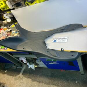 1 marche pied plancher piaggio derbi zip 50 boulevard fly 50 125 150 621985000d