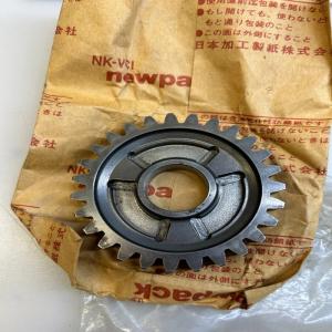 1 pignon première suzuki 24311-14311 rm 250 z d e f  1982 1985