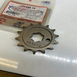 1 Pignon sortie boite jt sprocket jtf555.14 14 dents