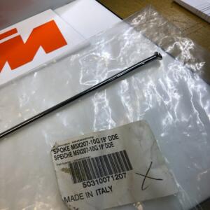 1 rayon jante arrière M5X207-10G 19 dde ktm 50310071207 125 200 250 300 380 400