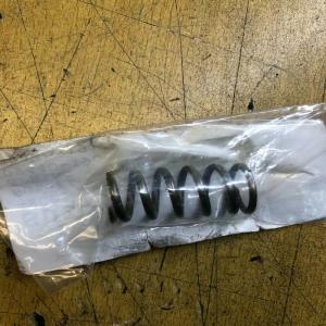 1 ressort embrayage suzuki 09440-19004 gs 400 500 550 650 gt 250 380 ts 250 er