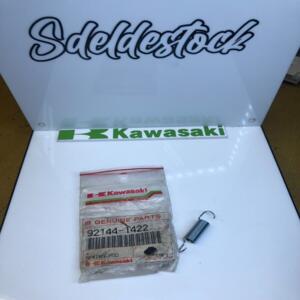 1 ressort ouverture selle zx400-h2  kawasaki 92144-1422 zxr zx 400 h2 1990