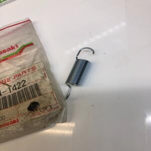 1 ressort ouverture selle zx400-h2  kawasaki 92144-1422 zxr zx 400 h2 1990