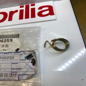 1 ressort retour levier embrayage aprilia ap8206259 classic europa rs rx af1 50