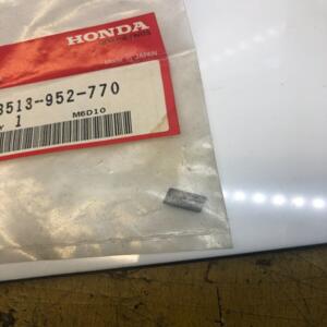 1 rochet honda 23513-952-770 HR21 HRM21 HRA21 HR21-5 HR216 HRS21