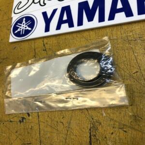 1 rondelle réservoir yamaha 1fk-24186-00 v-max 1200 xv 400 535 virago