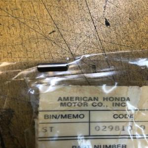 1 rouleau ROLLER 4X11.8 honda 96220-40118 cb 1100 250 350 400 450 650 750