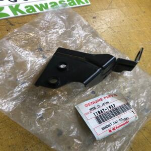 1 support carénage droit kawasaki 11047-1937 zzr 600 1993 2006