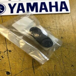 1 support guidon superieur yamaha 1e6-23441-10-p0 mt-07 xsr 700 yz 85 xvs 950