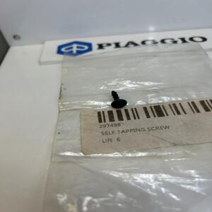1 vis piaggio aprilia  vespa gilera derbi 297498 AP8550542