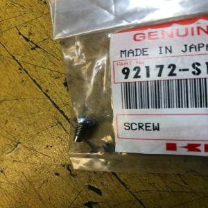1 vis robinet essence kawasaki 92172-S183 kdx 50 suzuki 44343-41370 dr gn rm jr