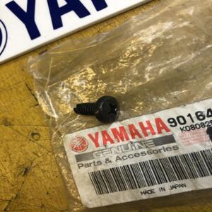 1 vis yamaha 90164-06017 90164-06015 tt 600 tw 200 xt 350 600
