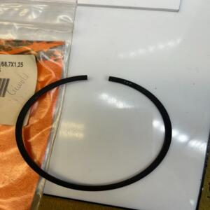 1 x segment rectangle 75/68,7X1,25 ktm 59830032000 250 exc racing 2002 2006