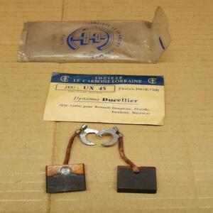 2 balais UX45 dynamo DUCELLIER 7239 Renault Dauphine Floride Estafette MICROCAR