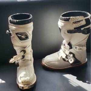 BOTTES MOTO CROSS KENNY BLANCHE TAILLE 37
