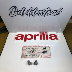 2x vis m6x8 aprilia ap8152123 etv 1000 rsv 1000 sl 1000 falco rxv sxv 450 550