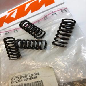 4 ressort embrayage 2,5x43mm ktm 59032005000 250 400 450 520 525 540 560
