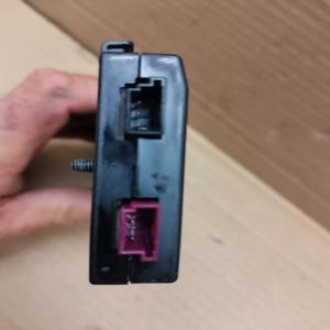 AMPLIFICATEUR D'ANTENNE   BMW SERIE 1 E81 E87 65206958900 6958900