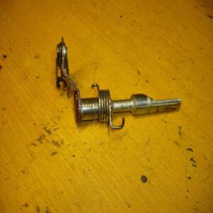 axe d embrayage    YAMAHA 125 RDLC 1982-1984 10w  rd 125 lc