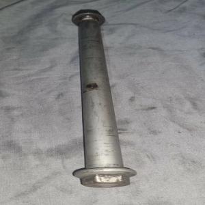 axe de roue arriere HONDA DEAUVILLE 650 rc47 1998 2004