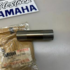 axe vilebrequin yamaha 82m-11681-00 moto neige ex 570 mm 600 sx vt vx 500