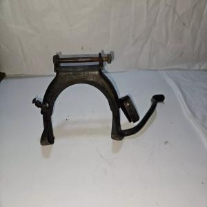 BEQUILLE CENTRALE PIAGGIO VESPA 125 ET4 MODERN LEADER 1998 - 2005