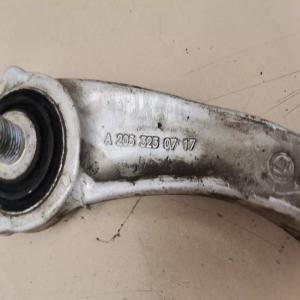 bielette de Barre Stabilisateur Essieu avant Gauche pour Mercedes W205