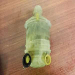 bocal vase d’expansion liquide refroidissement renault 19 21 clio 1 express r19