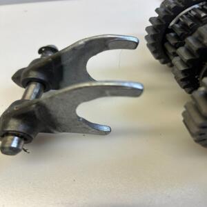 boite de vitesse transmission yamaha xt 500 1u6 1978