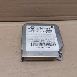 Boitier air bag VOLKSWAGEN GOLF 3 ref  1j0909608-A 5WK41541