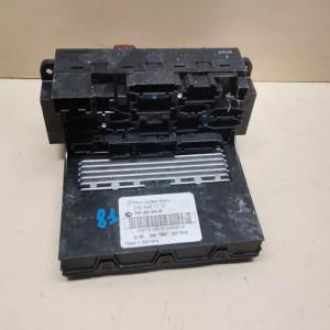 BOITIER FUSIBLE RELAIS SAM Mercedes W203 REF 2035451701